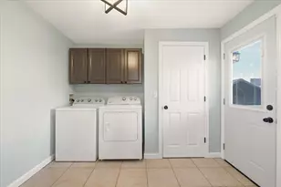 16481 Wooster Rd, Mount Vernon, OH 43050 - Photo 9