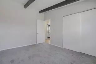 984 Sunbury Rd, Columbus, OH 43219 - Photo 29