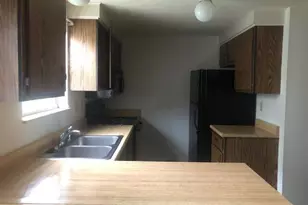 1760 Watertower Dr, Columbus, OH 43235 - Photo 7