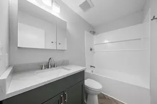 7902 Woodhouse Ln, Columbus, OH 43085 - Photo 19