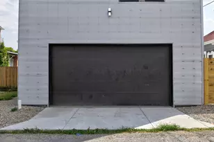 1042 McAllister Ave, Columbus, OH 43205 - Photo 17