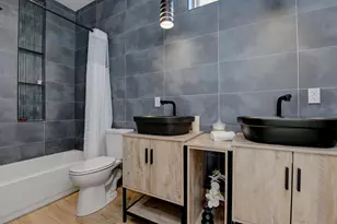 1042 McAllister Ave, Columbus, OH 43205 - Photo 31