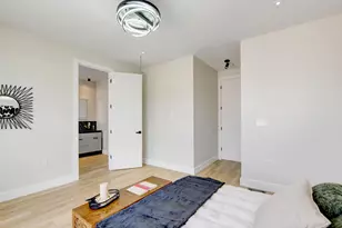 1042 McAllister Ave, Columbus, OH 43205 - Photo 25