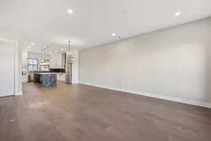 2256 Quarry Trails Dr, Columbus, OH 43228 - Photo 25