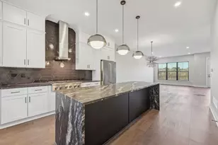 2256 Quarry Trails Dr, Columbus, OH 43228 - Photo 23