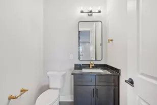 2256 Quarry Trails Dr, Columbus, OH 43228 - Photo 39