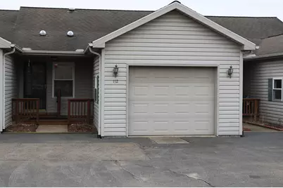 112 W Hamtramck Street, Mount Vernon, OH 43050 - Photo 1