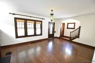 445 Oakland Park Ave, Columbus, OH 43214 - Photo 7