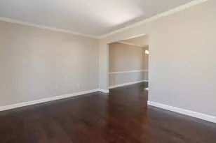 299 Sherwood Meadows Dr, Columbus, OH 43230 - Photo 5