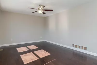 299 Sherwood Meadows Drive, Columbus, OH 43230 - Photo 15