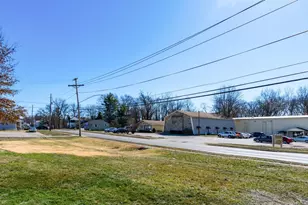 2410 Marion Ave, Zanesville, OH 43701 - Photo 29