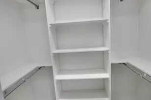 310 E Beck St, Columbus, OH 43206 - Photo 23