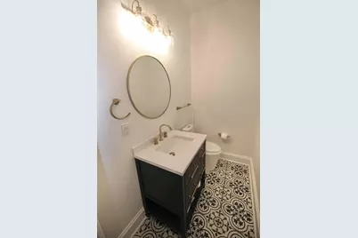 310 E Beck Street, Columbus, OH 43206 - Photo 11