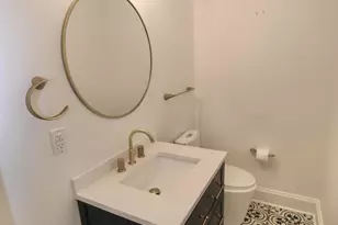 310 E Beck St, Columbus, OH 43206 - Photo 11