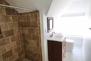 310 E Beck St, Columbus, OH 43206 - Photo 29