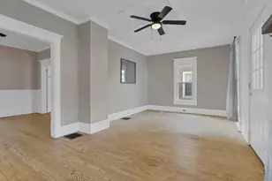 49 E Channel St, Newark, OH 43055 - Photo 9