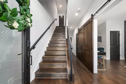 281 Neruda Avenue, Columbus, OH 43215 - Photo 3