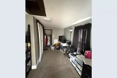 327 Moreland Street, Saint Louisville, OH 43071 - Photo 3