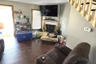 327 Moreland St, Saint Louisville, OH 43071 - Photo 3