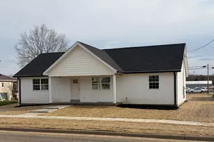 165 W 3rd St, Frazeysburg, OH 43822 - Photo 33