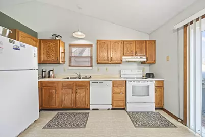 3420 Whisper Creek Drive, Columbus, OH 43231 - Photo 15