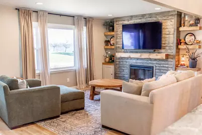 2370 Scenic Drive NE, Lancaster, OH 43130 - Photo 9