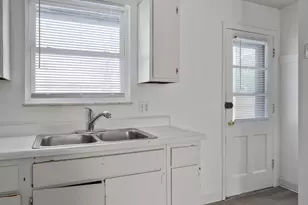 2856 Vanderberg Ave, Columbus, OH 43204 - Photo 11