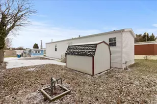 1000 Garfield Ave, Bellefontaine, OH 43311 - Photo 25