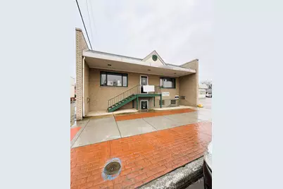 158 E Main Street #B, Logan, OH 43138 - Photo 1