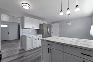 1935 Arapaho Dr, Circleville, OH 43113 - Photo 11