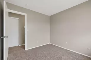 868 Liverpool Pl, Westerville, OH 43081 - Photo 3