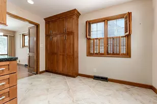 5822 Falmouth Ct, Columbus, OH 43085 - Photo 11