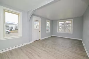 317 E Rensselaer St, Bucyrus, OH 44820 - Photo 5