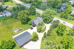 2946 Lewis Center Rd, Lewis Center, OH 43035 - Photo 111