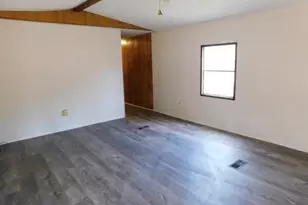 14560 Pleasant Valley Rd, Logan, OH 43138 - Photo 9