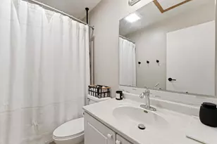 1688 Bennigan Dr, Hilliard, OH 43026 - Photo 13