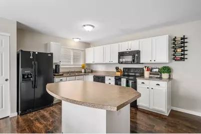 5018 Grimm Drive, Lockbourne, OH 43137 - Photo 13