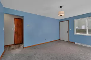 1113 E Locust St, Lancaster, OH 43130 - Photo 3