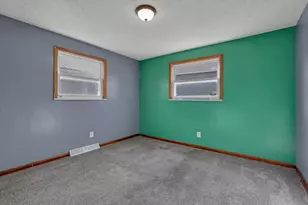 1113 E Locust St, Lancaster, OH 43130 - Photo 7