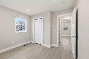 299 Lombard Rd, Columbus, OH 43228 - Photo 19