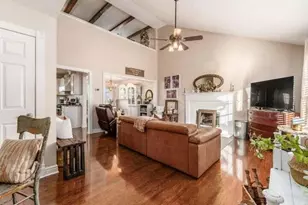 71 Gala Ave, Pataskala, OH 43062 - Photo 1