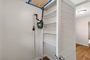 212 E Alcott Rd, Columbus, OH 43207 - Photo 25