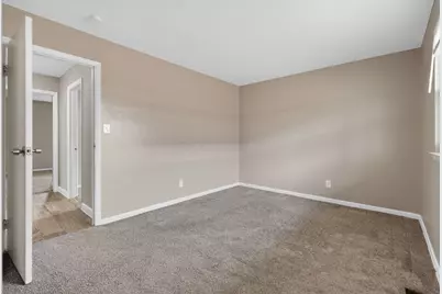 212 E Alcott Road, Columbus, OH 43207 - Photo 5