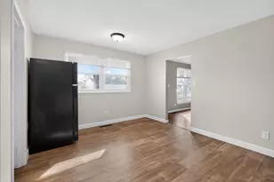 212 E Alcott Rd, Columbus, OH 43207 - Photo 13