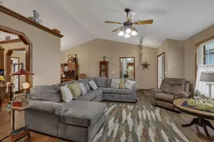 2057 Fout Rd, Frankfort, OH 45628 - Photo 13