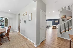 1202 Lake Forest Dr, Hebron, OH 43025 - Photo 5