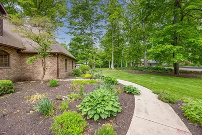 129 Tanglewood Drive, West Liberty, OH 43357 - Photo 5