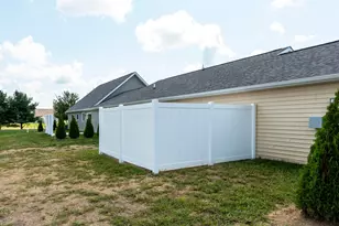 202 Cumberland Meadows Circle, Hebron, OH 43025 - Photo 53