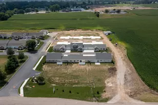 202 Cumberland Meadows Circle, Hebron, OH 43025 - Photo 11