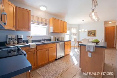 1899 Sunny Creek Court, Grove City, OH 43123 - Photo 9